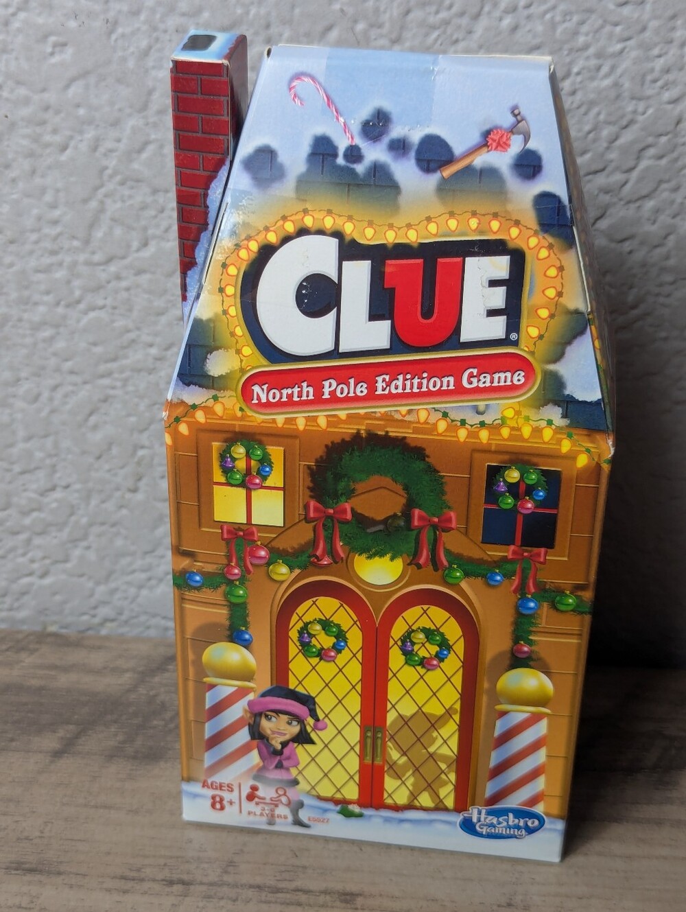 Hasbro Clue North Pole Holiday Edition NEW